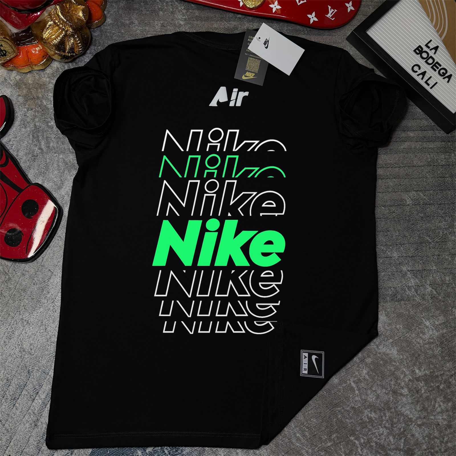 Camiseta Nike Typo Neon Premium – Streetwear Moderno