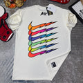 Camiseta Nike Rayos Multicolor Premium – Energía Urbana & Alto Relieve
